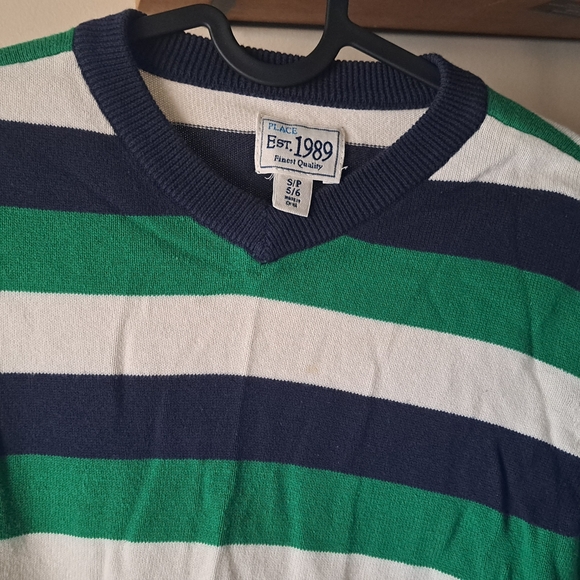 Stylish Fall Sweater - Picture 3 of 3